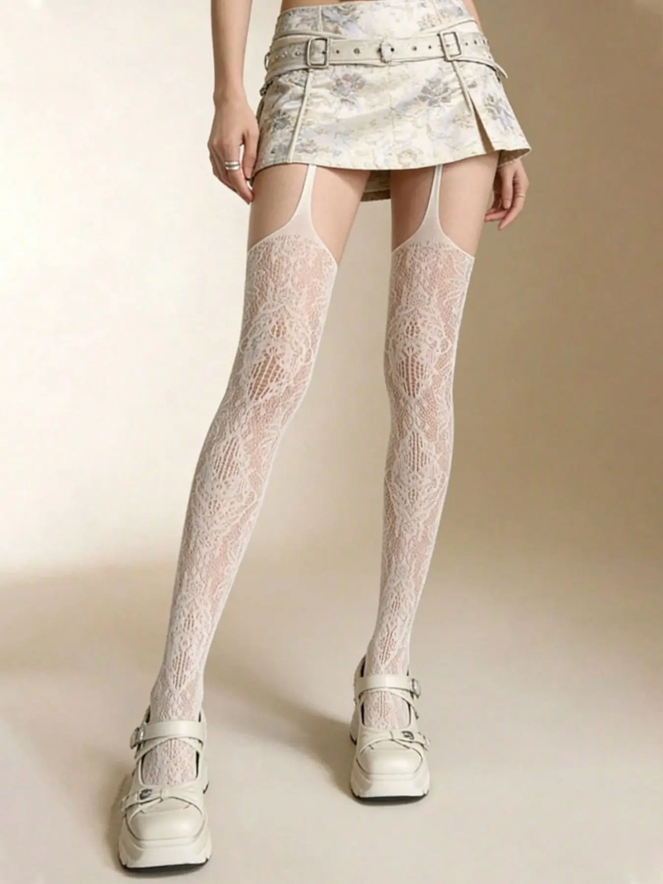 3 Pairs Floral Strappy Fishnet - Good Floral & Wedding Decor Supply 评论和价格